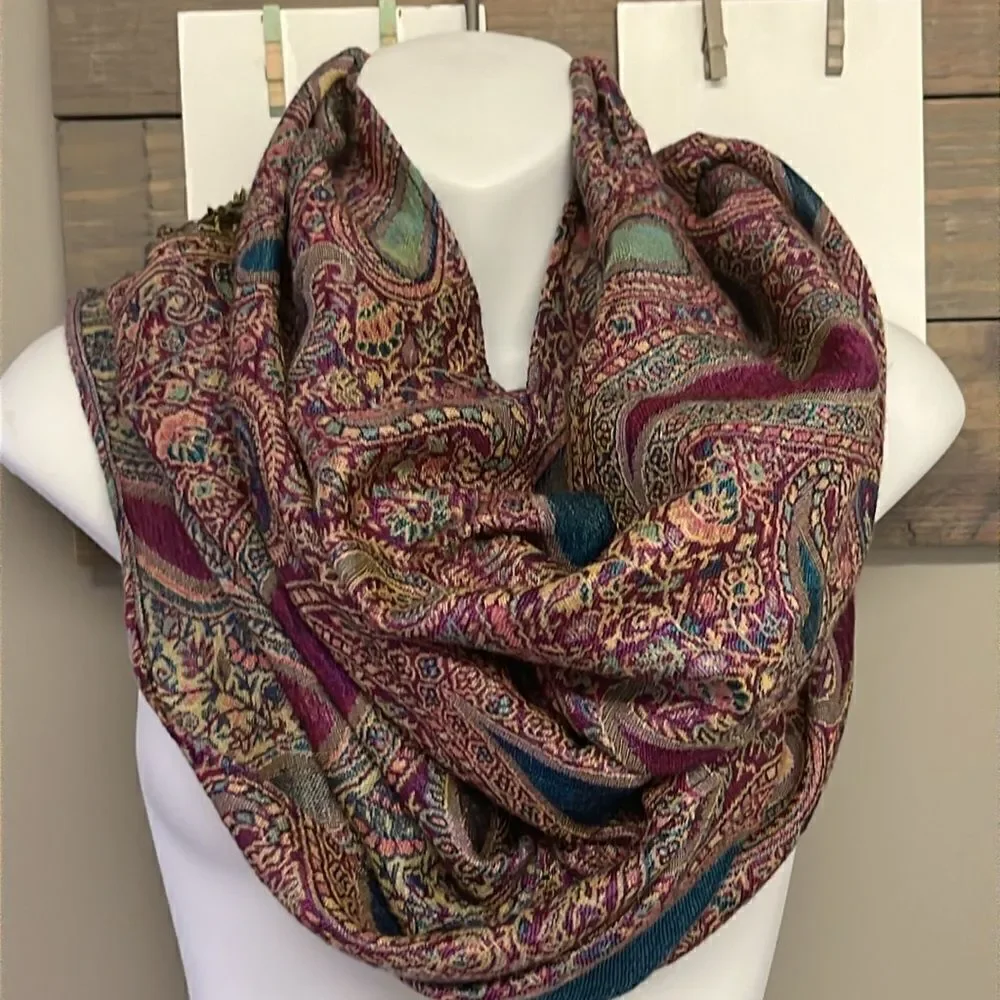 Beautiful Purple Blue Green Tan Paisley Pattern Pashmina Wrap Scarf w/ Tassel-OS